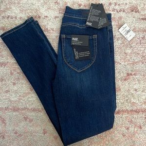 Paige: Hoxton High Rise Skinny Jeans; Size 28